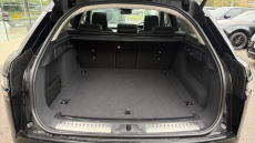 Land Rover Range Rover Velar 3.0 D300 MHEV Dynamic HSE 5dr Auto Diesel Estate